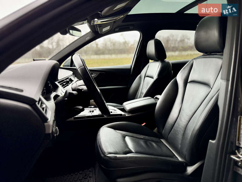 Позашляховик / Кросовер Audi Q7 2019 в Києві