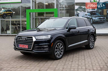 Позашляховик / Кросовер Audi Q7 2018 в Луцьку
