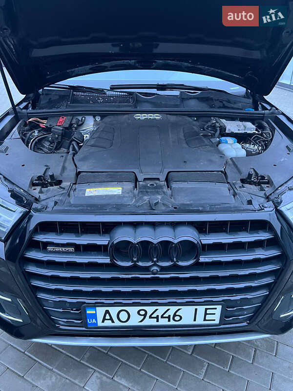 Позашляховик / Кросовер Audi Q7 2016 в Хусті фото 42 Позашляховик / Кросовер Audi Q7 2016 в Хусті