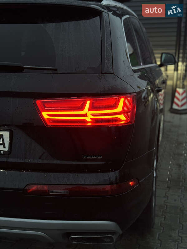 Внедорожник / Кроссовер Audi Q7 2017 в Киеве фото 11 Внедорожник / Кроссовер Audi Q7 2017 в Киеве