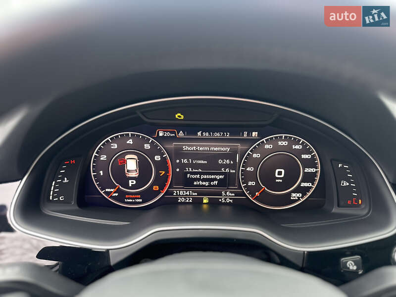 Внедорожник / Кроссовер Audi Q7 2017 в Владимире