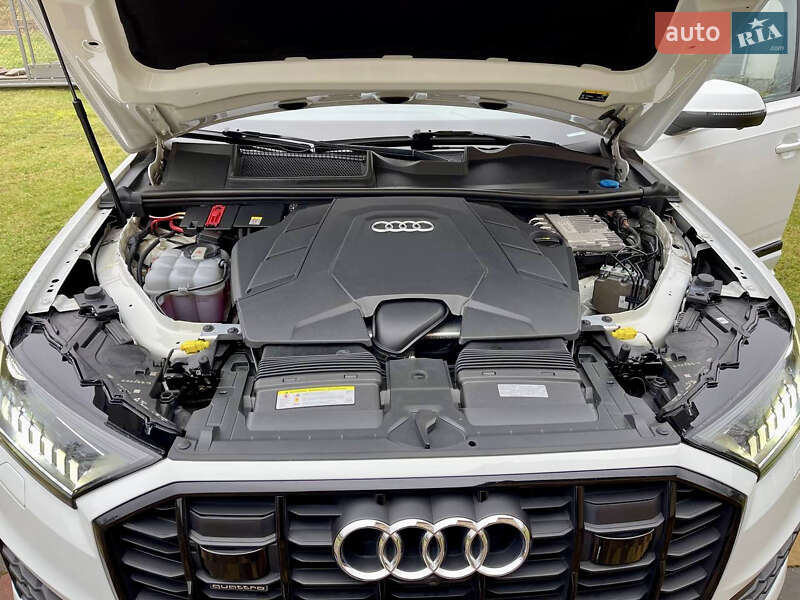 Внедорожник / Кроссовер Audi Q7 2020 в Львове