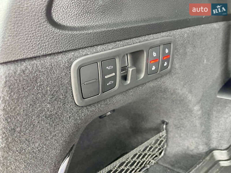 Внедорожник / Кроссовер Audi Q7 2020 в Львове