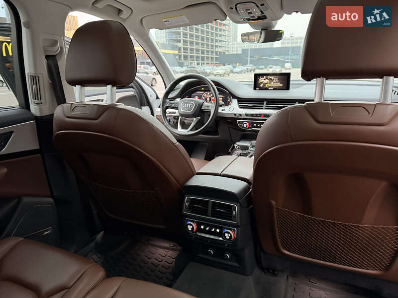 Внедорожник / Кроссовер Audi Q7 2019 в Киеве фото 29 Внедорожник / Кроссовер Audi Q7 2019 в Киеве