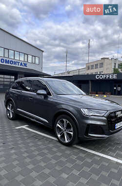 Внедорожник / Кроссовер Audi Q7 2023 в Запорожье