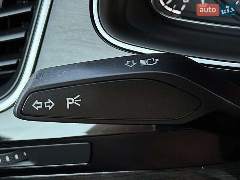 Внедорожник / Кроссовер Audi Q7 2016 в Днепре