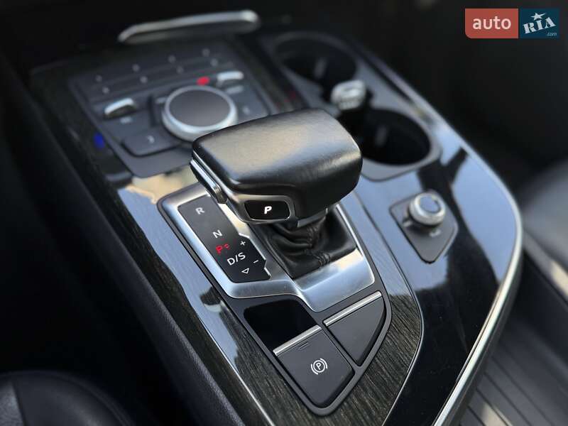 Внедорожник / Кроссовер Audi Q7 2016 в Днепре