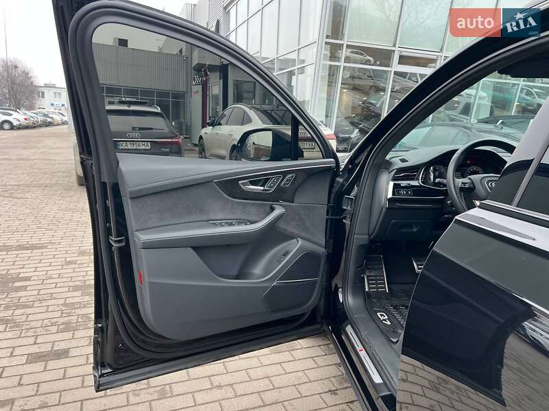 Внедорожник / Кроссовер Audi Q7 2023 в Полтаве