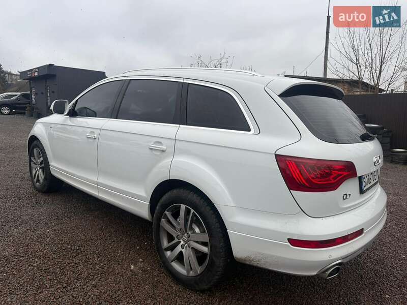 Внедорожник / Кроссовер Audi Q7 2013 в Кременце