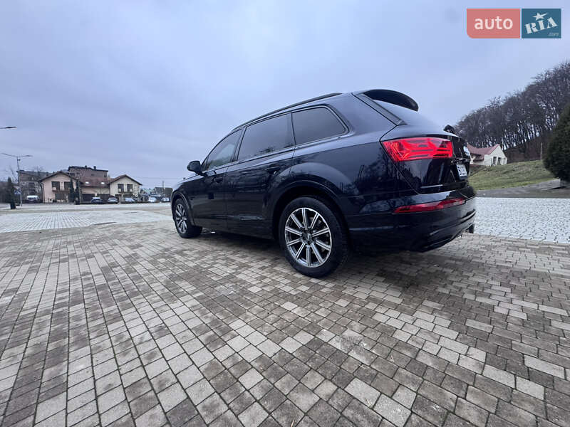 Внедорожник / Кроссовер Audi Q7 2016 в Львове фото 6 Внедорожник / Кроссовер Audi Q7 2016 в Львове