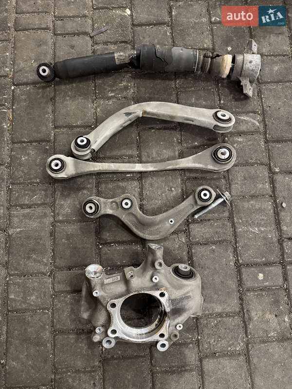 Позашляховик / Кросовер Audi Q7 2016 в Луцьку