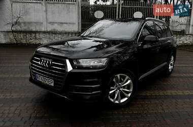 Позашляховик / Кросовер Audi Q7 2016 в Чернівцях