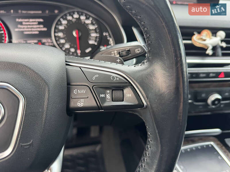 Внедорожник / Кроссовер Audi Q7 2017 в Одессе