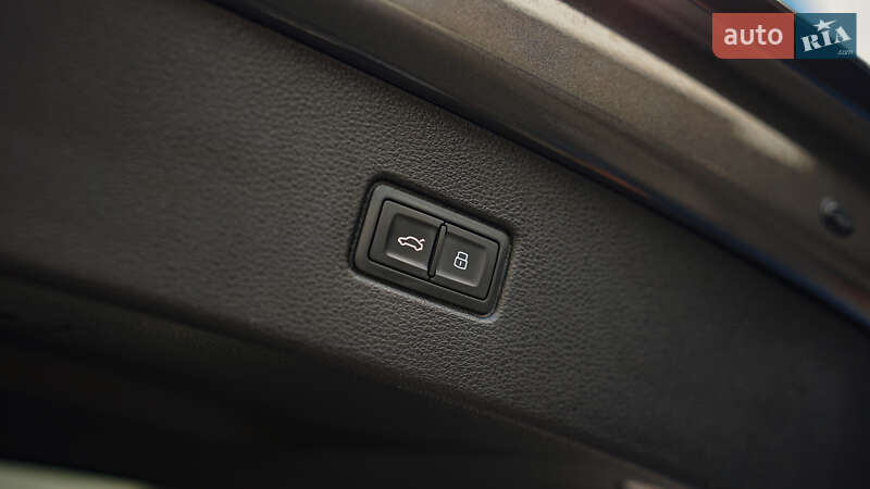 Внедорожник / Кроссовер Audi Q7 2019 в Львове