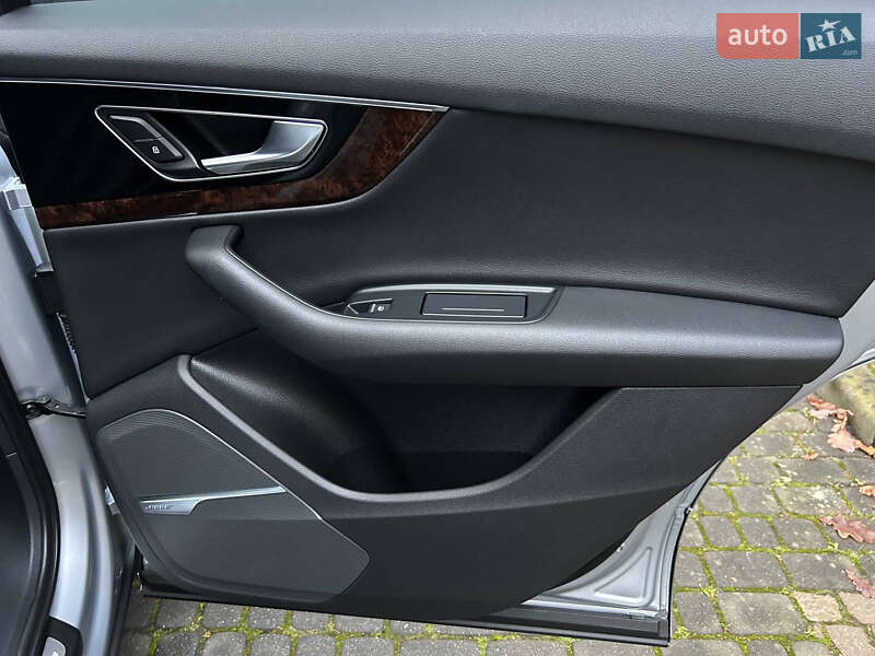 Внедорожник / Кроссовер Audi Q7 2018 в Львове фото 42 Внедорожник / Кроссовер Audi Q7 2018 в Львове