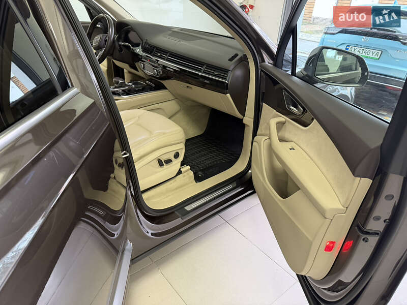 Внедорожник / Кроссовер Audi Q7 2015 в Харькове фото 2 Внедорожник / Кроссовер Audi Q7 2015 в Харькове