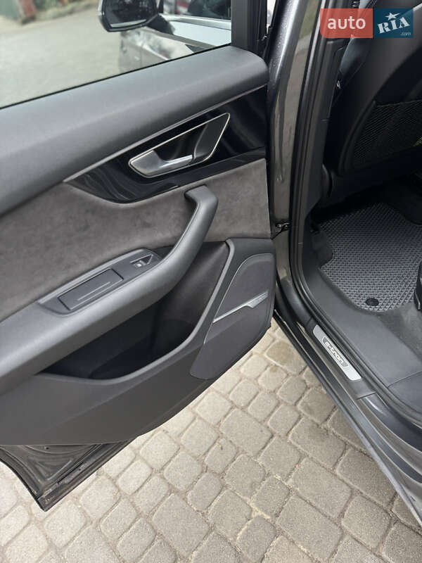 Внедорожник / Кроссовер Audi Q7 2016 в Львове фото 9 Внедорожник / Кроссовер Audi Q7 2016 в Львове