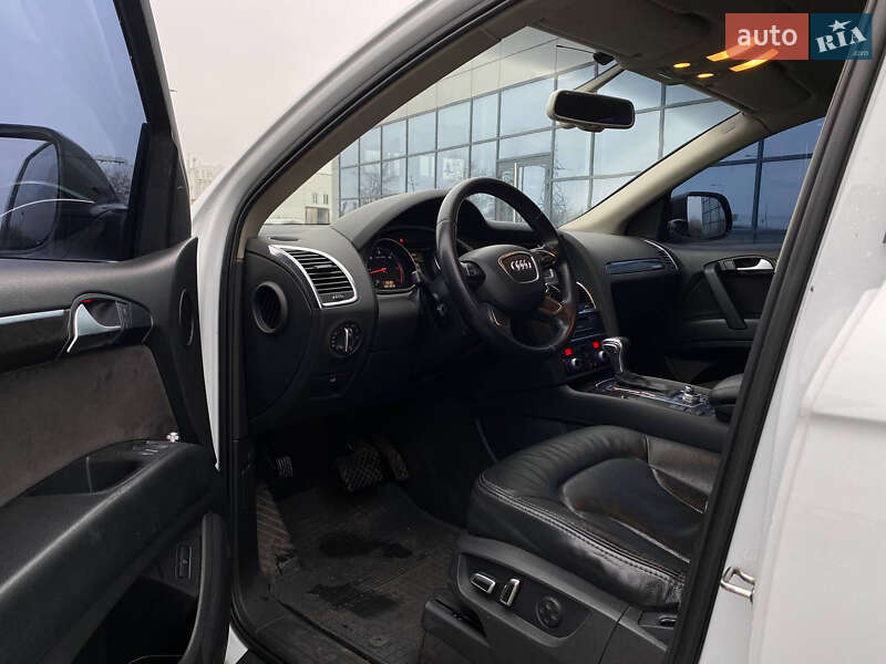 Внедорожник / Кроссовер Audi Q7 2013 в Днепре фото 11 Внедорожник / Кроссовер Audi Q7 2013 в Днепре
