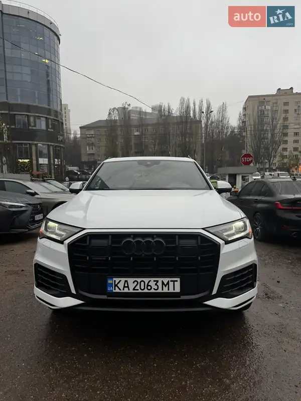 Audi Q7