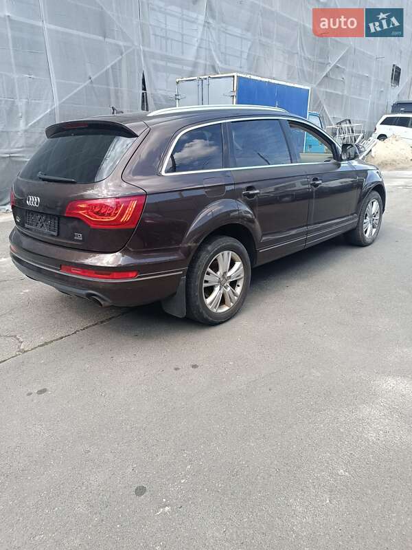 Внедорожник / Кроссовер Audi Q7 2011 в Киеве