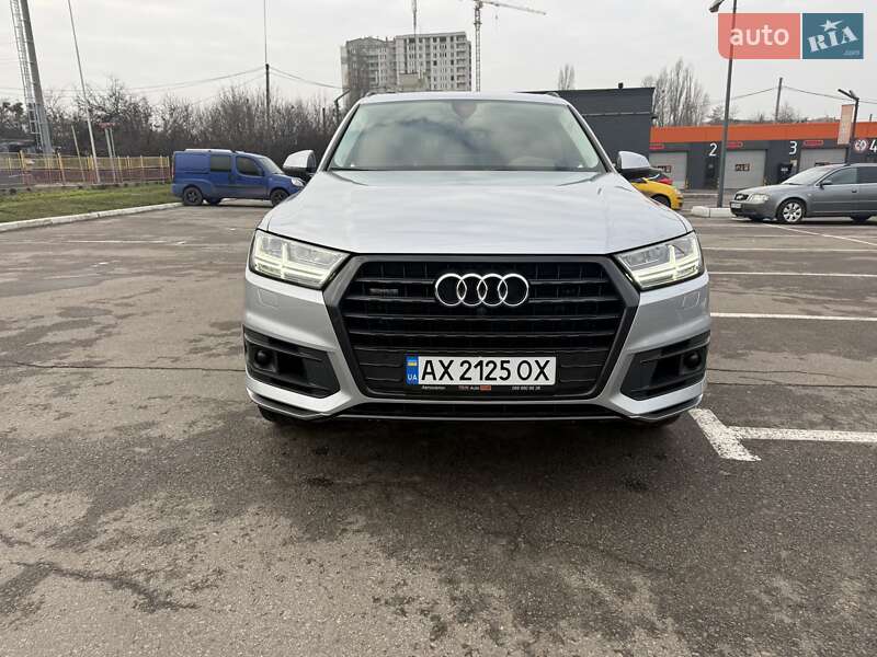 Внедорожник / Кроссовер Audi Q7 2019 в Харькове