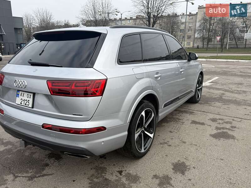 Внедорожник / Кроссовер Audi Q7 2019 в Харькове