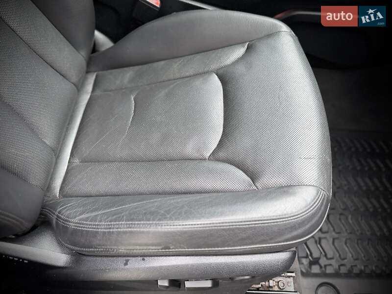 Позашляховик / Кросовер Audi Q7 2016 в Києві