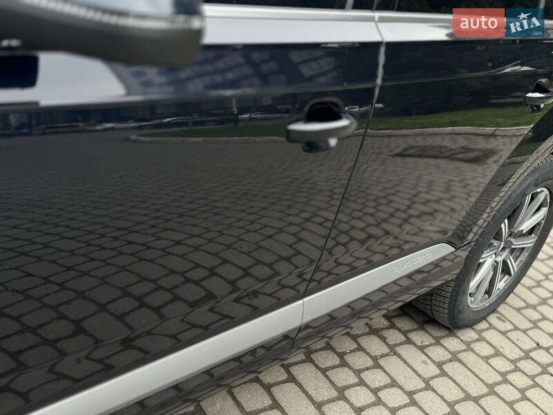 Внедорожник / Кроссовер Audi Q7 2016 в Ивано-Франковске фото 12 Внедорожник / Кроссовер Audi Q7 2016 в Ивано-Франковске