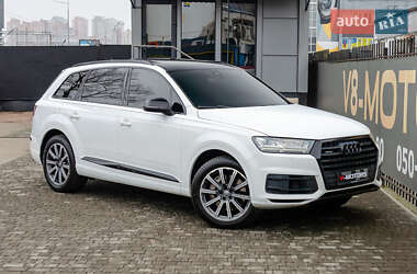 Внедорожник / Кроссовер Audi Q7 2015 в Киеве