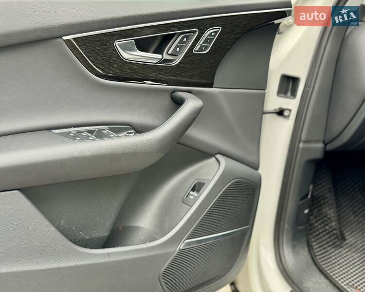 Внедорожник / Кроссовер Audi Q7 2020 в Киеве фото 16 Внедорожник / Кроссовер Audi Q7 2020 в Киеве