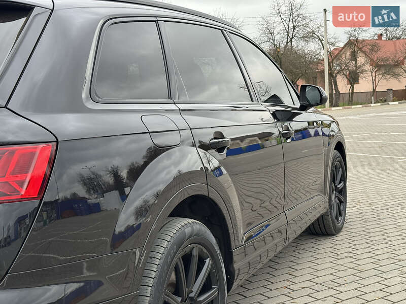Внедорожник / Кроссовер Audi Q7 2018 в Коломые
