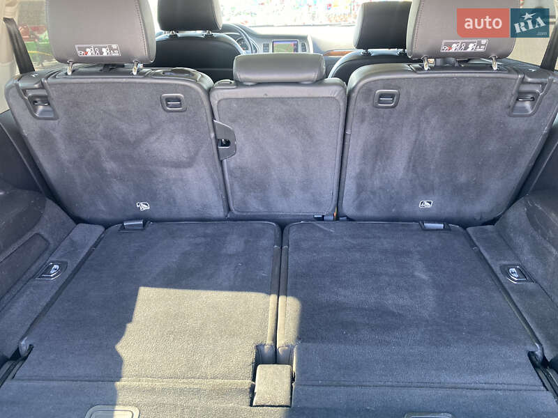 Внедорожник / Кроссовер Audi Q7 2013 в Тернополе