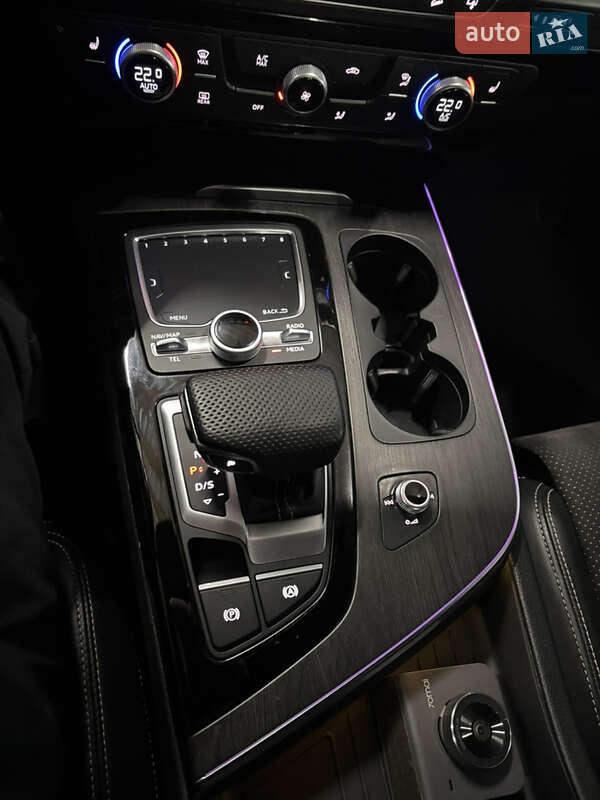 Внедорожник / Кроссовер Audi Q7 2015 в Казатине фото 42 Внедорожник / Кроссовер Audi Q7 2015 в Казатине