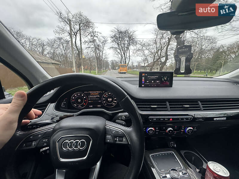 Позашляховик / Кросовер Audi Q7 2017 в Ізмаїлі