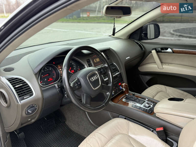 Внедорожник / Кроссовер Audi Q7 2006 в Черновцах фото 33 Внедорожник / Кроссовер Audi Q7 2006 в Черновцах
