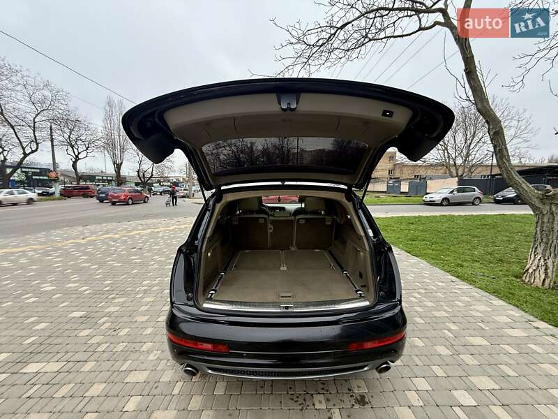 Внедорожник / Кроссовер Audi Q7 2007 в Одессе