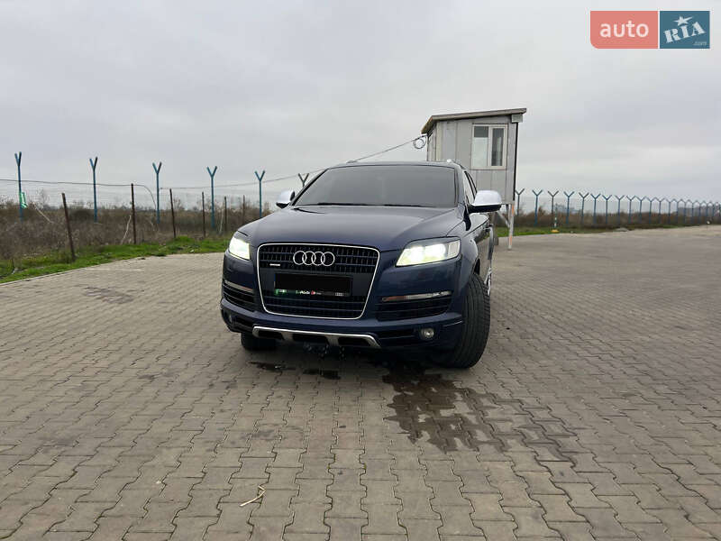Внедорожник / Кроссовер Audi Q7 2008 в Одессе