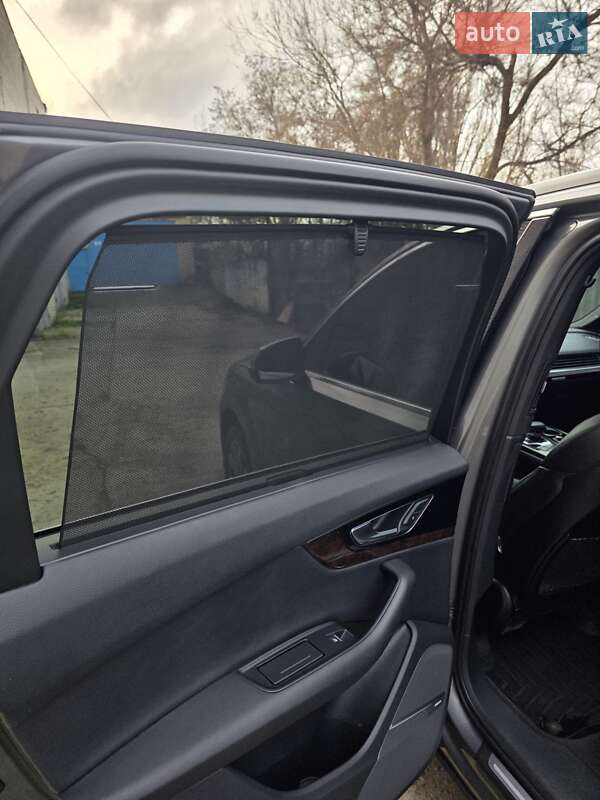 Позашляховик / Кросовер Audi Q7 2017 в Дніпрі фото 13 Позашляховик / Кросовер Audi Q7 2017 в Дніпрі