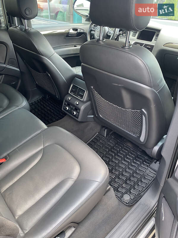 Внедорожник / Кроссовер Audi Q7 2015 в Днепре фото 11 Внедорожник / Кроссовер Audi Q7 2015 в Днепре