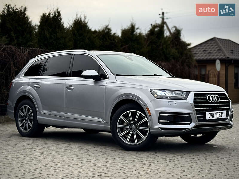 Внедорожник / Кроссовер Audi Q7 2017 в Стрые