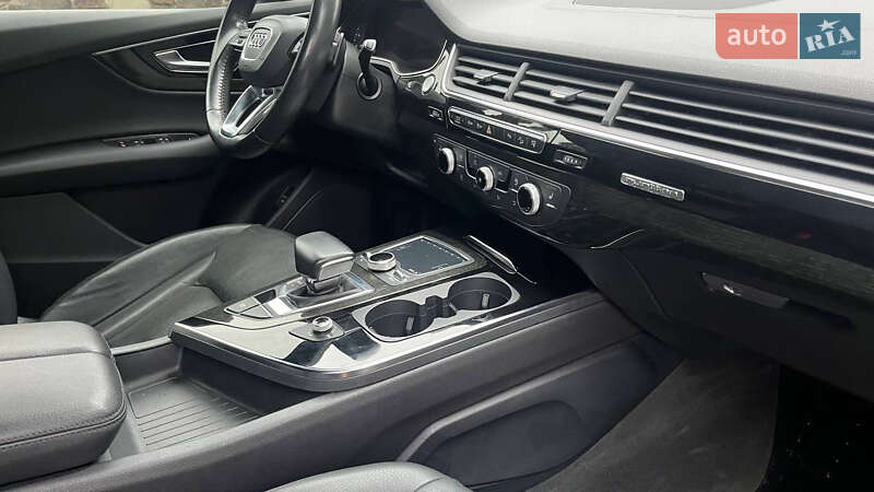 Внедорожник / Кроссовер Audi Q7 2017 в Хмельницком фото 38 Внедорожник / Кроссовер Audi Q7 2017 в Хмельницком