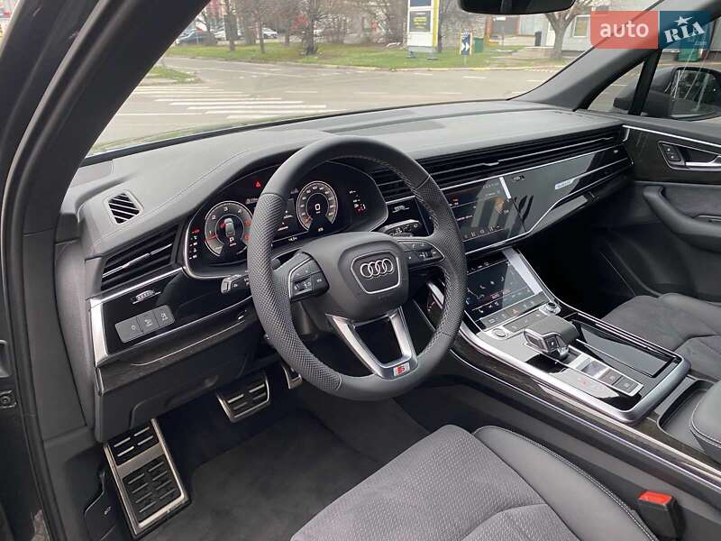 Внедорожник / Кроссовер Audi Q7 2025 в Днепре фото 16 Внедорожник / Кроссовер Audi Q7 2025 в Днепре