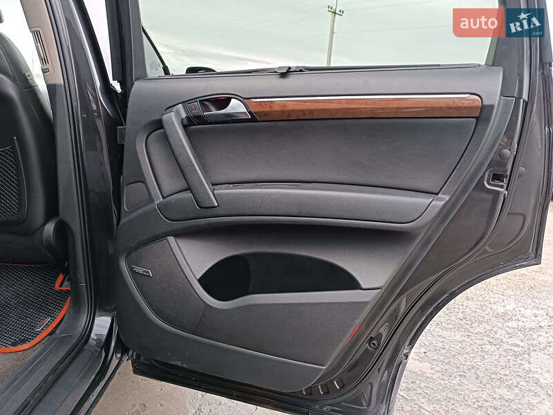 Внедорожник / Кроссовер Audi Q7 2007 в Львове фото 40 Внедорожник / Кроссовер Audi Q7 2007 в Львове