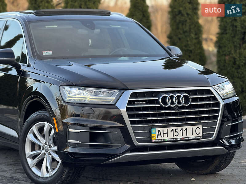 Внедорожник / Кроссовер Audi Q7 2017 в Надворной