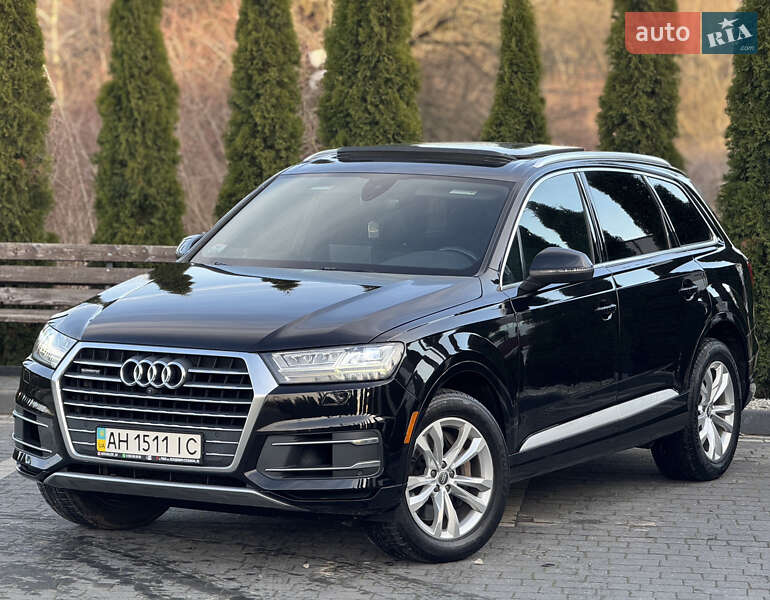 Внедорожник / Кроссовер Audi Q7 2017 в Надворной
