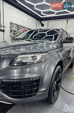 Внедорожник / Кроссовер Audi Q7 2015 в Днепре