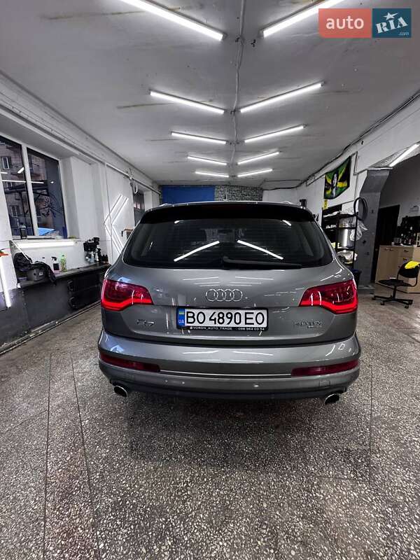 Внедорожник / Кроссовер Audi Q7 2014 в Тернополе