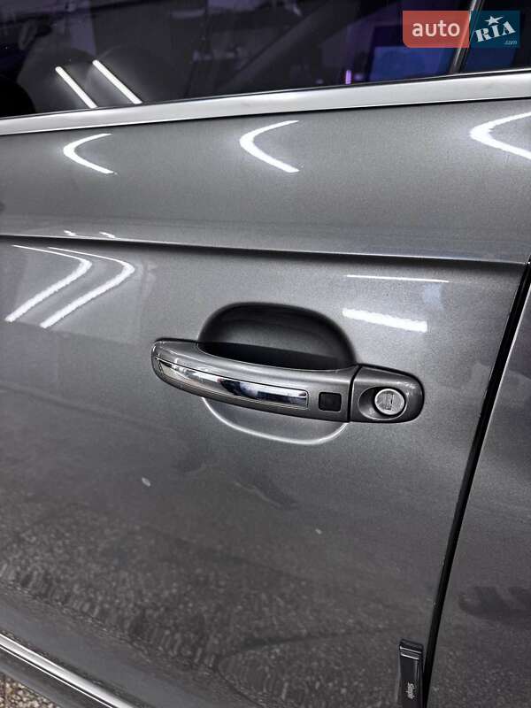 Внедорожник / Кроссовер Audi Q7 2014 в Тернополе