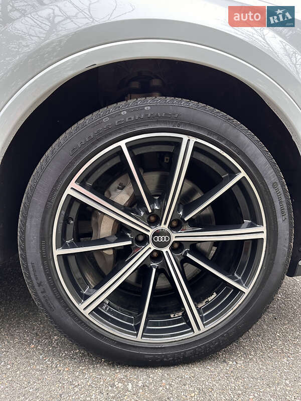 Внедорожник / Кроссовер Audi Q7 2020 в Киеве фото 16 Внедорожник / Кроссовер Audi Q7 2020 в Киеве