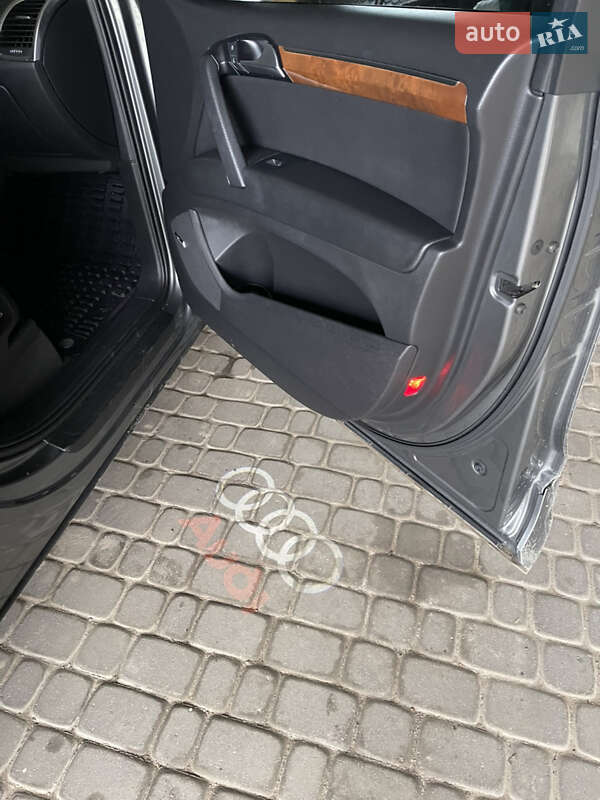 Внедорожник / Кроссовер Audi Q7 2014 в Рудки фото 12 Внедорожник / Кроссовер Audi Q7 2014 в Рудки